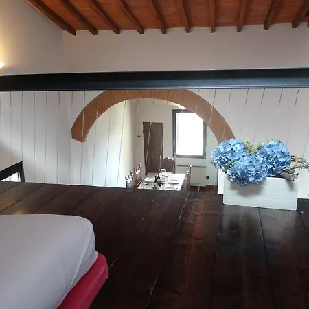 Porcellana Apartment